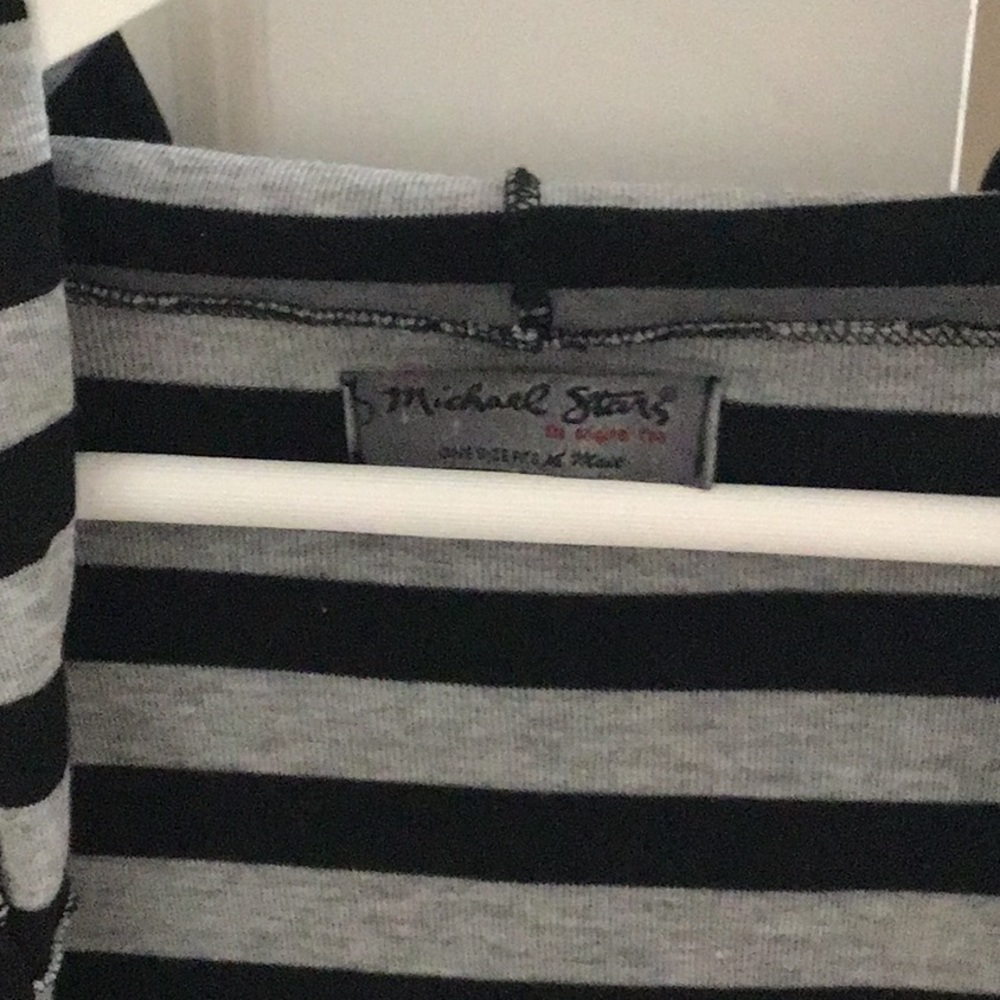 Sweater - Picture 2 of 3